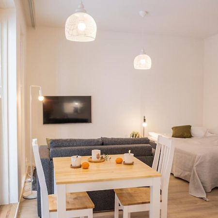 Snowflake Suites V روفانييمي المظهر الخارجي الصورة