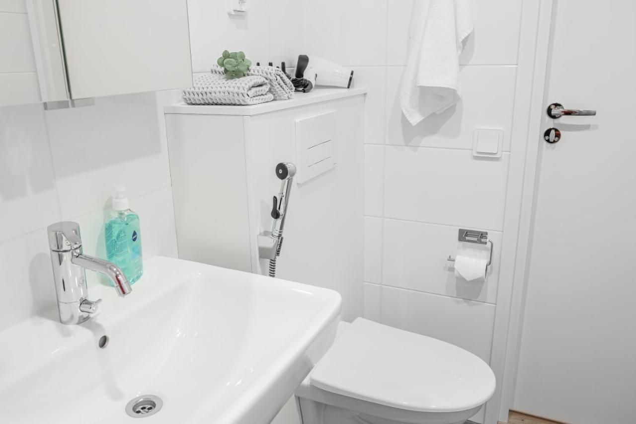 Snowflake Suites V روفانييمي المظهر الخارجي الصورة